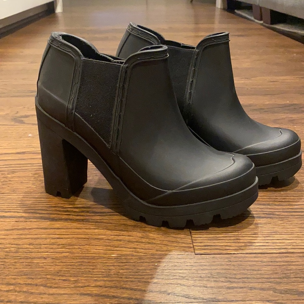 HUNTER Heel Boots New sz. 39